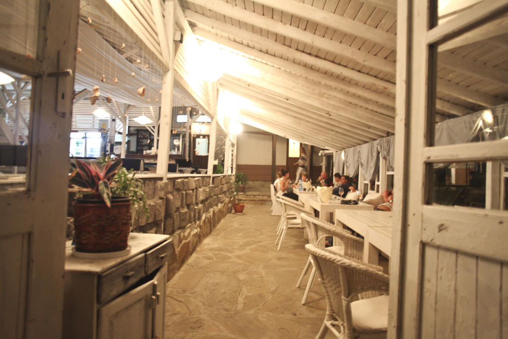 Hotel Laguna لوزينيتس المظهر الخارجي الصورة